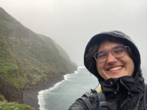 Mehr über den Artikel erfahren Die unruhige See im Westen